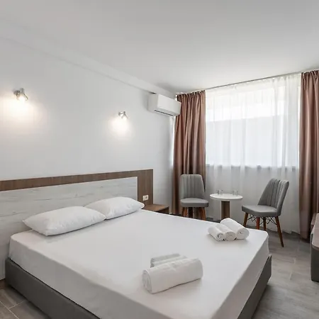 Aida Hotel 3*